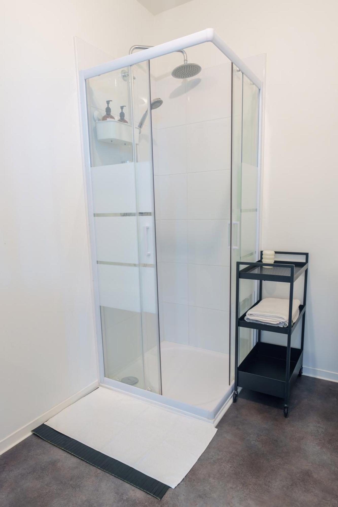 Apartament Le Fleur De Cerisier - Zmn Conciergerie Saint-Quentin  Zewnętrze zdjęcie